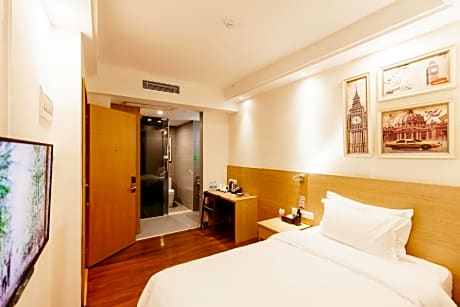 Exquisite Single Room
