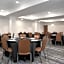 Holiday Inn Express & Suites Alexandria - Fort Belvoir By IHG