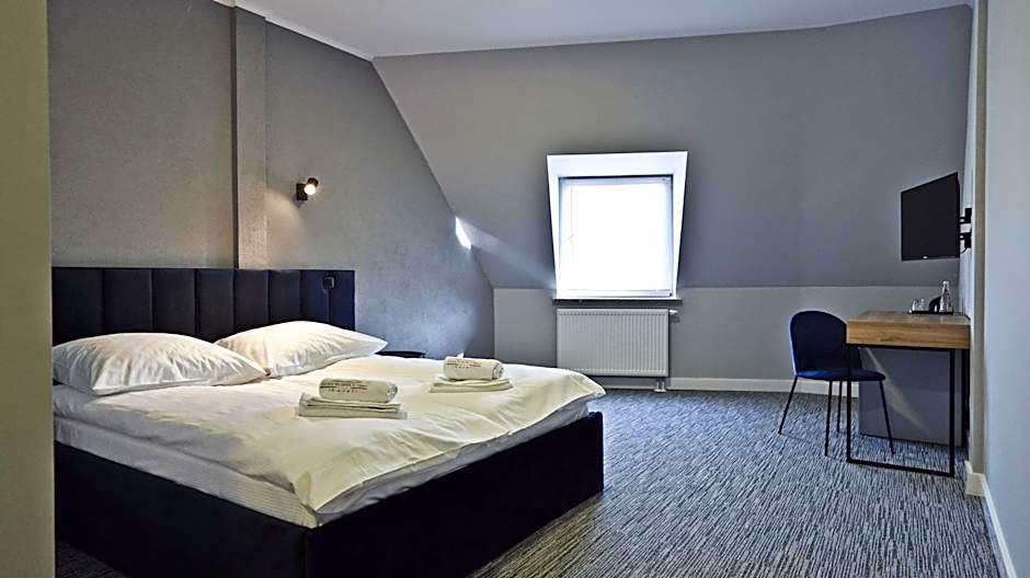 Hotel Made in Napoli by Siervo Międzybórz