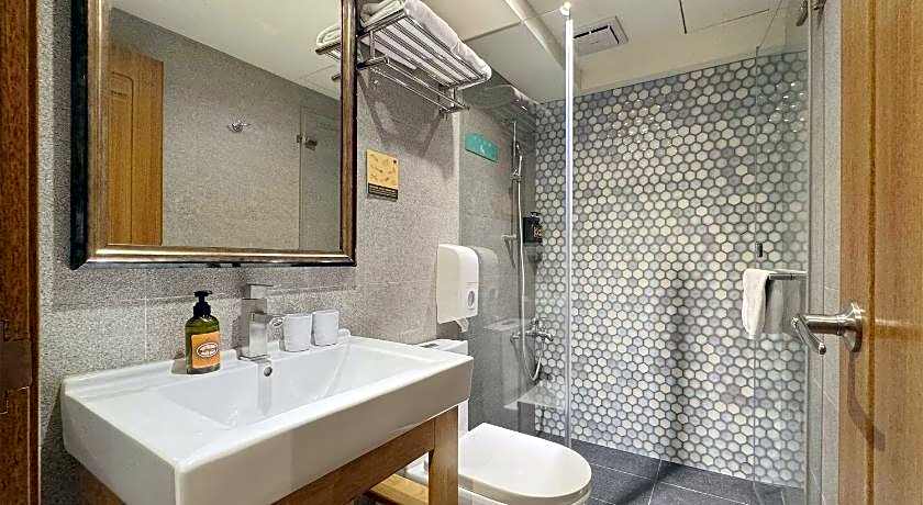 Roaders Hotel Tainan Chengda