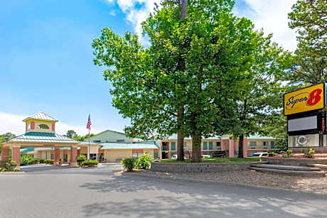 Super 8 by Wyndham Eureka Springs