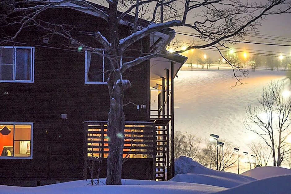 Annupuri Mountain View Lodge