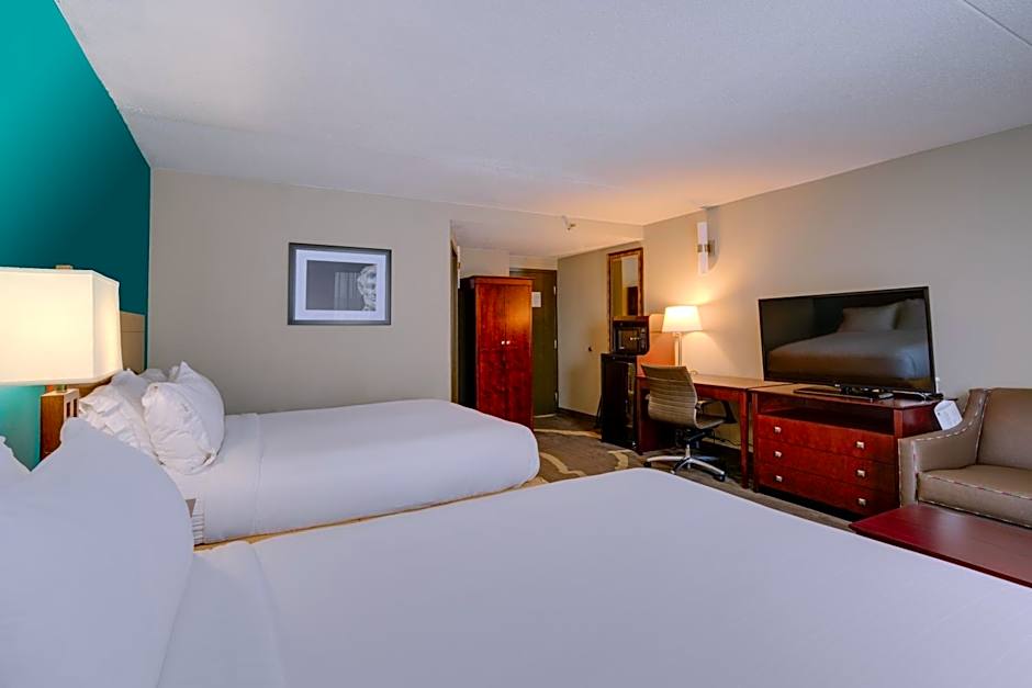 Holiday Inn Express Washington DC East- Andrews AFB By IHG