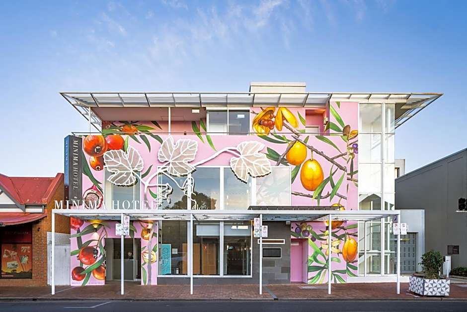 Majestic Minima Hotel