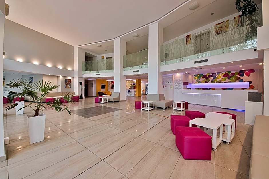 Arena Mar Hotel and SPA