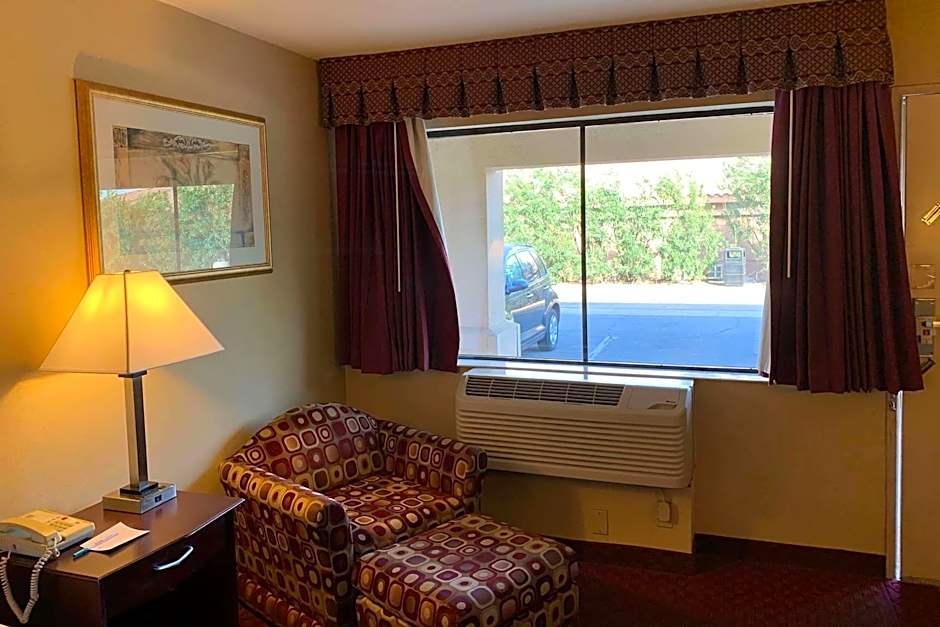 Days Inn by Wyndham Blythe