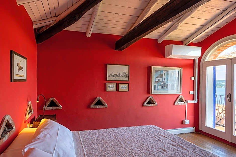 La TORRETTA Studios & Suite