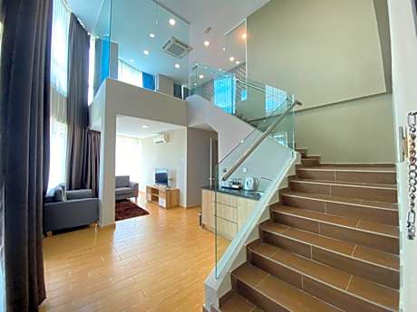 Duplex Quadruple Room