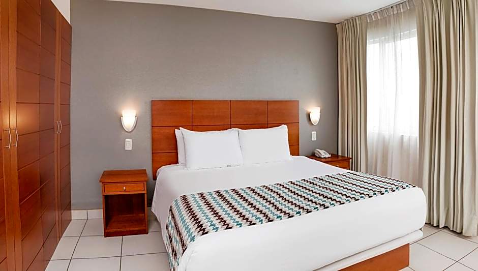 Wyndham Costa del Sol Pucallpa