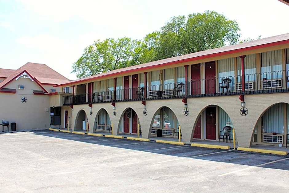 Executive Inn Goliad