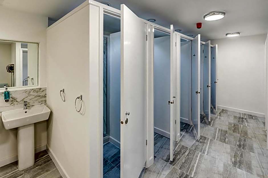 OYO Plymouth Central