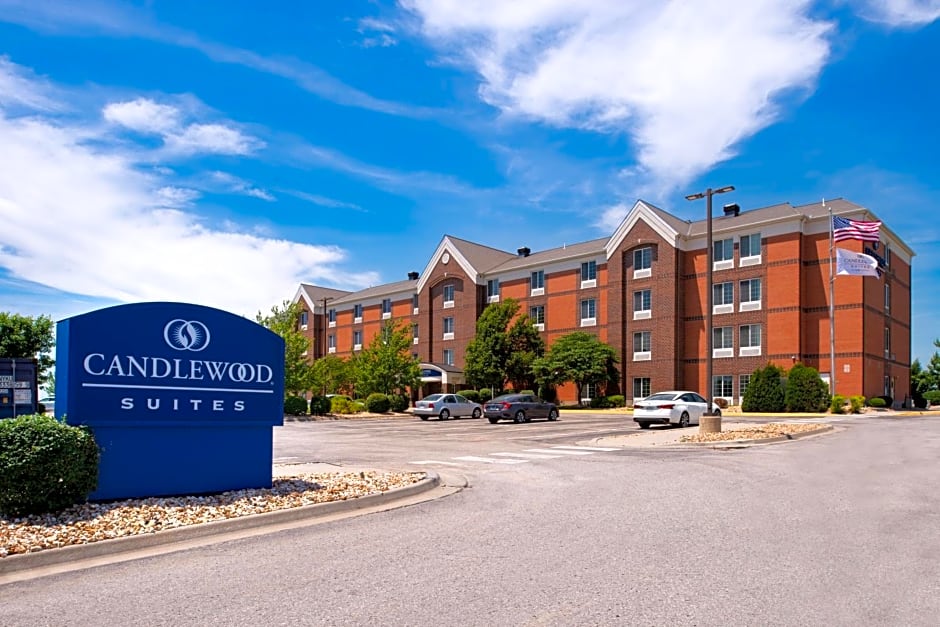 Candlewood Suites Olathe, an IHG Hotel