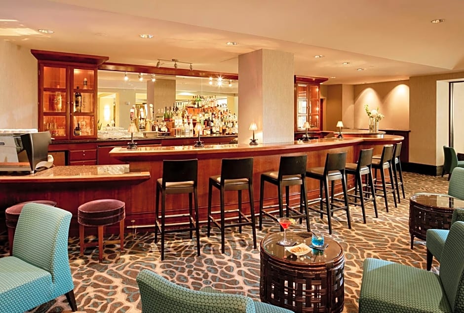 Crowne Plaza Cabana Hotel by IHG