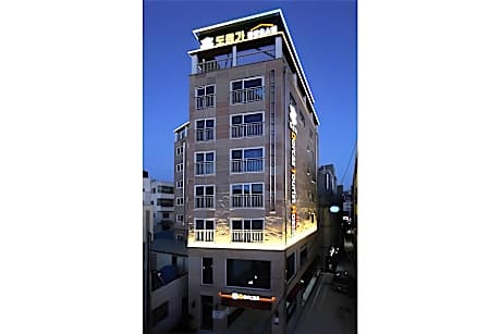 Dorcas Tourist Hostel