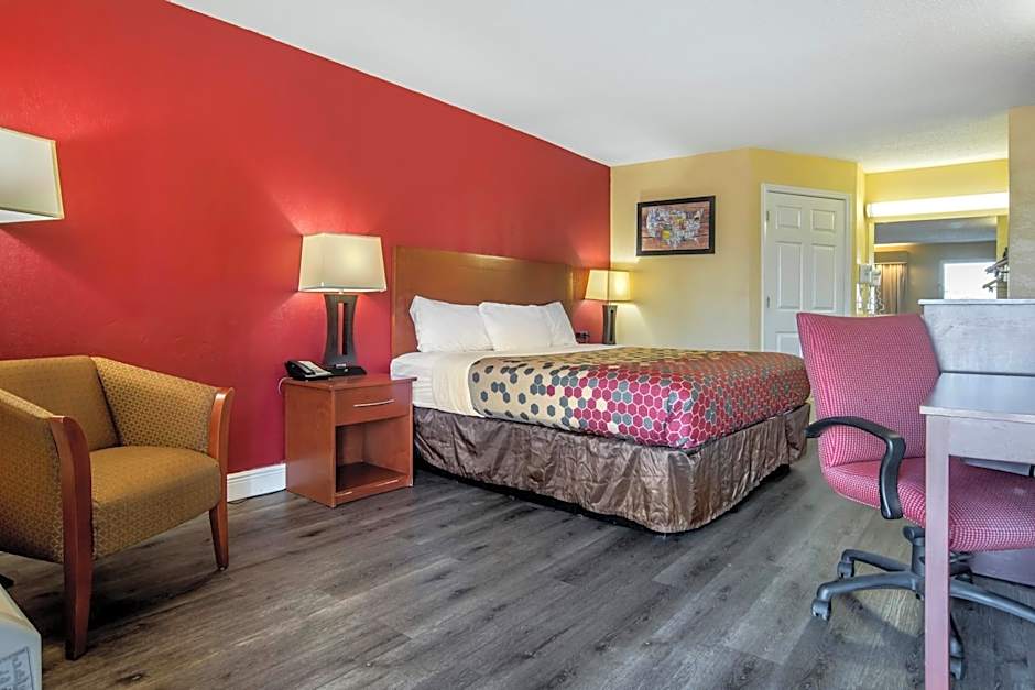 Econo Lodge Tupelo Barnes Crossing