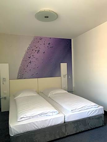 Classic Quadruple Room