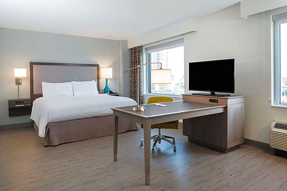 Hampton Inn By Hilton & Suites Miami Midtown, FL