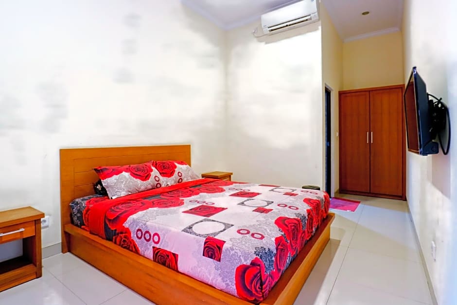 Hotel Mawar II