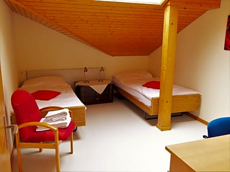 Apartment (5 Adults)
