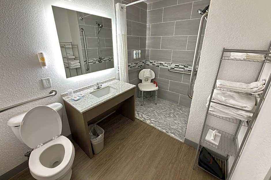 Comfort Inn Gallup I-40 Exit 20