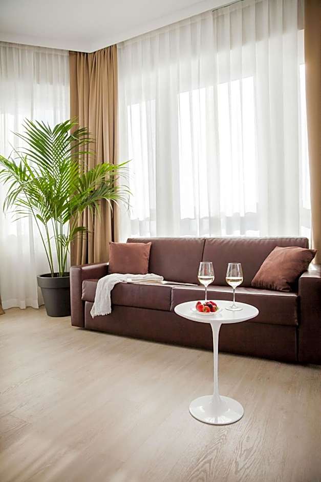 Photo 1 of 3 of Junior Suite