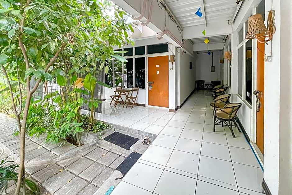 RedDoorz Syariah at Jalan RA Kosasih Sukabumi