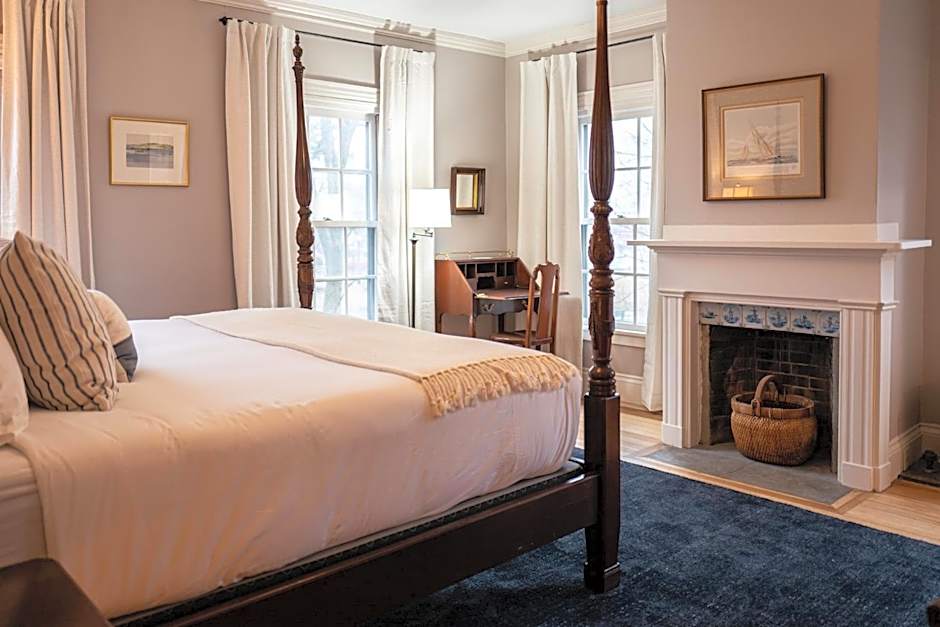 OneSixtyFive, The Inn on Park Row