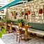 Apaz Alacati Hotel