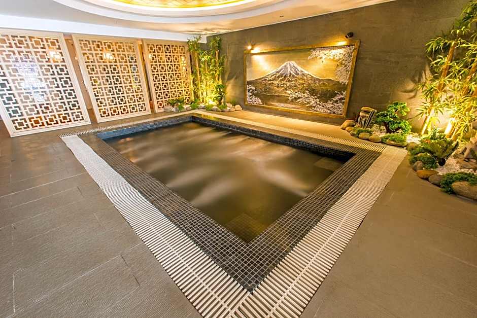 Minh Tam Hotel and Spa