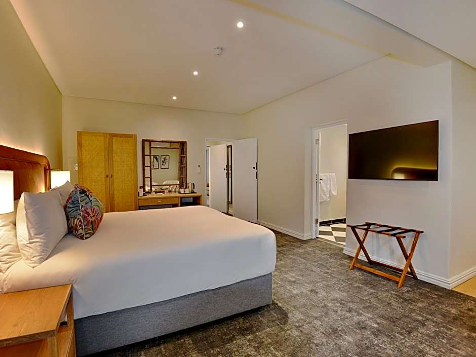 Hilton Homestead by ANEW