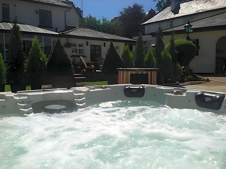 Bradleigh Lodge