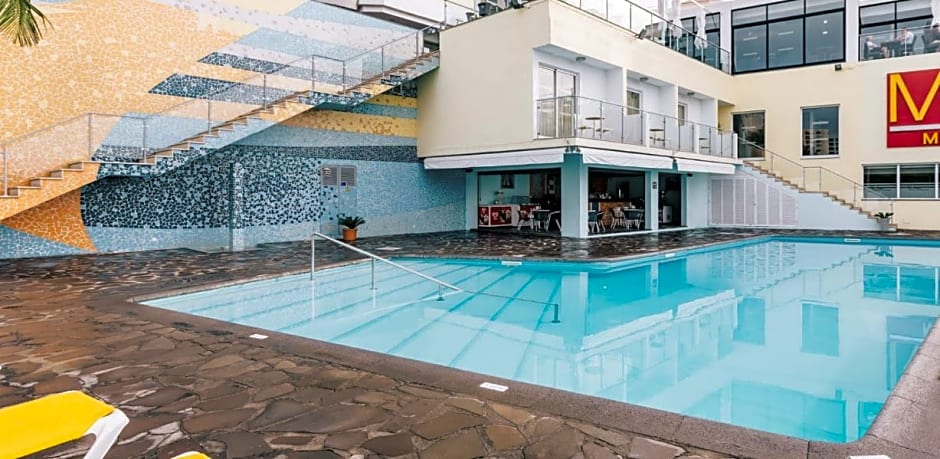 Muthu Raga Madeira Hotel