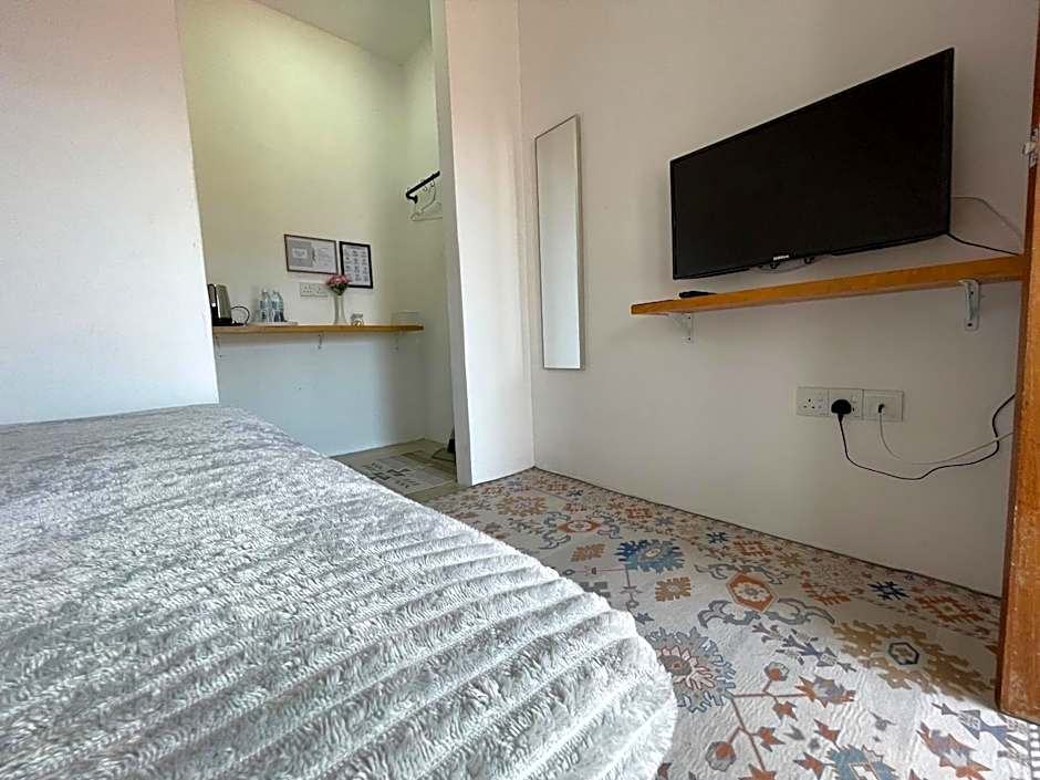 Suasana Stay & Homestay near UMT UNISZA IPG MRSM Kuala Nerus, Terengganu