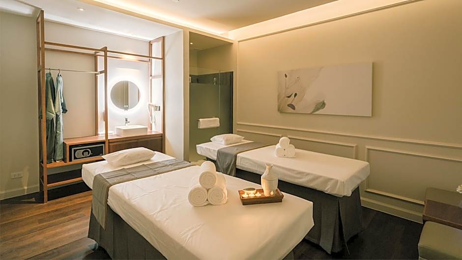 Grande Centre Point Surawong Bangkok