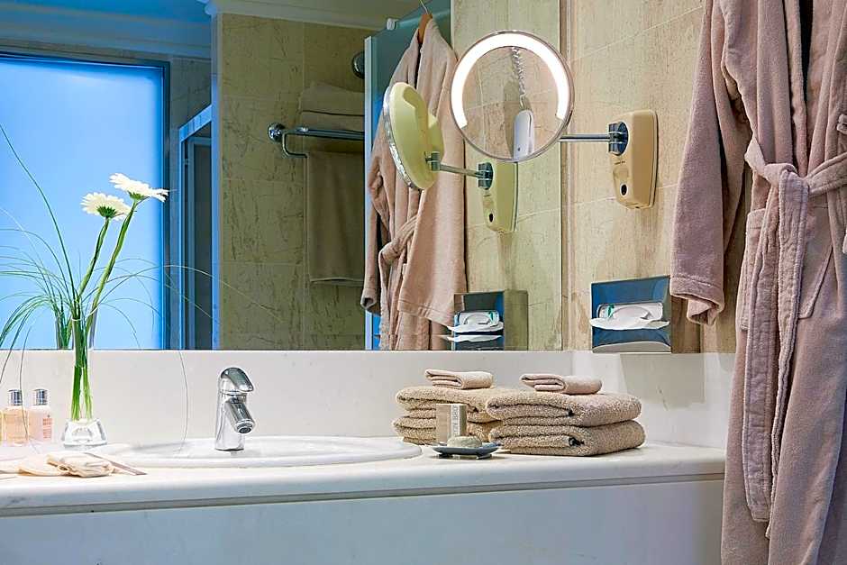 Aldemar Olympian Village