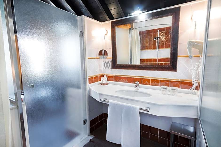 Hotel Casa Del Pilar