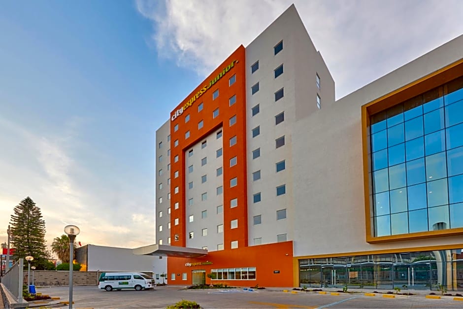 City Express Junior by Marriott Leon Centro de Convenciones