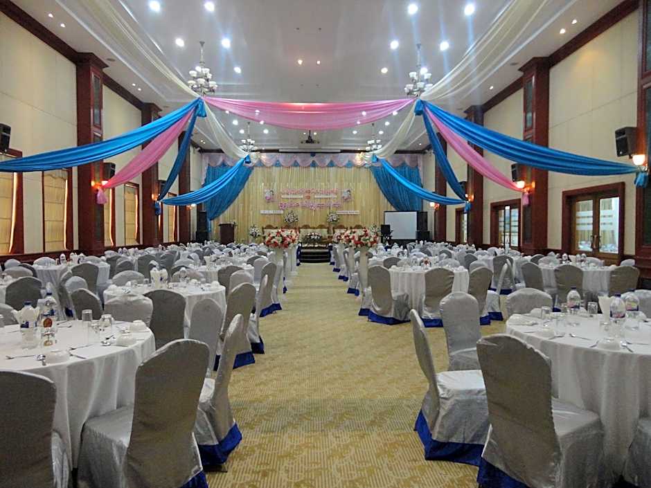 Mawlamyine Strand Hotel