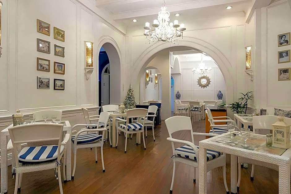 Orchid Garden Suites