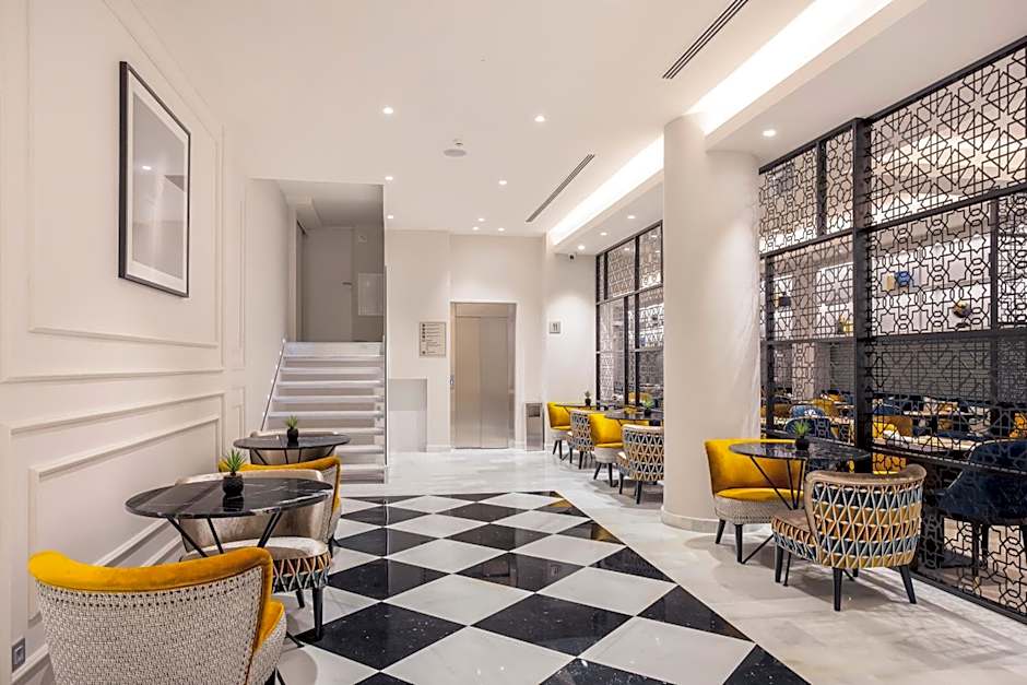 Eurostars Puerta Real