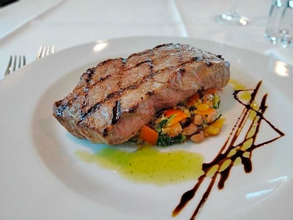 Axis Porto Business & Spa Hotel