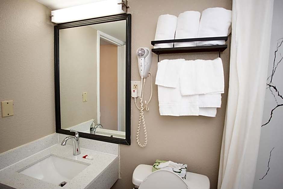 Super 8 by Wyndham Black Mountain