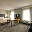 Hampton Inn By Hilton & Suites Dallas/Ft. Worth Airport South