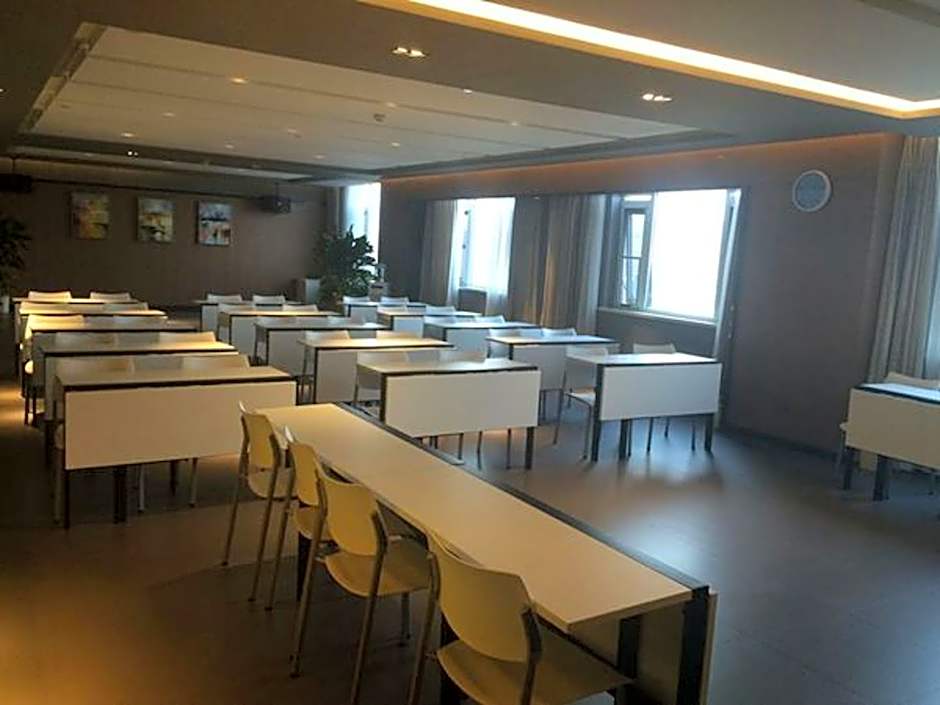 JinJiang Inn Select Anyang Preschool Teachers College