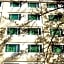 Tang Dynasty Park Hotel