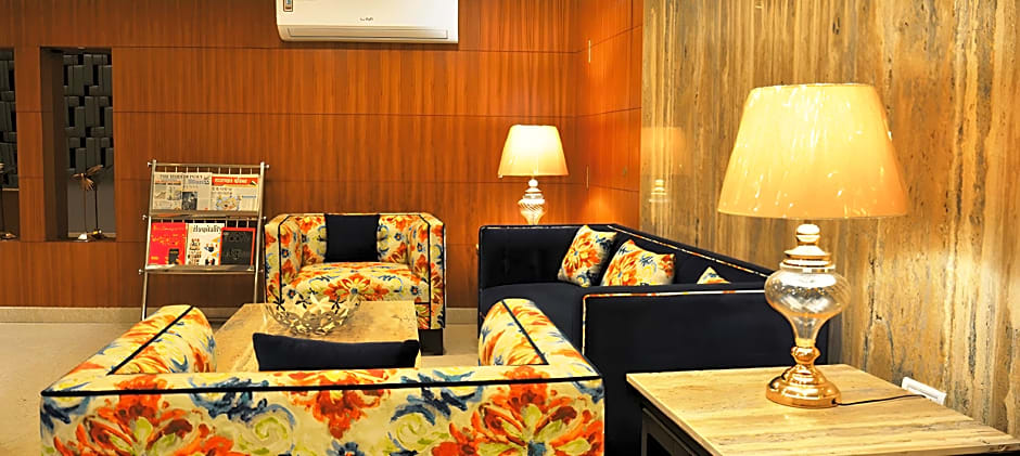 The Ambassador - Hotel & Conference Center