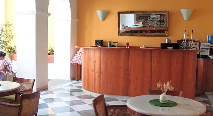 Palais De Mahe - CGH Earth