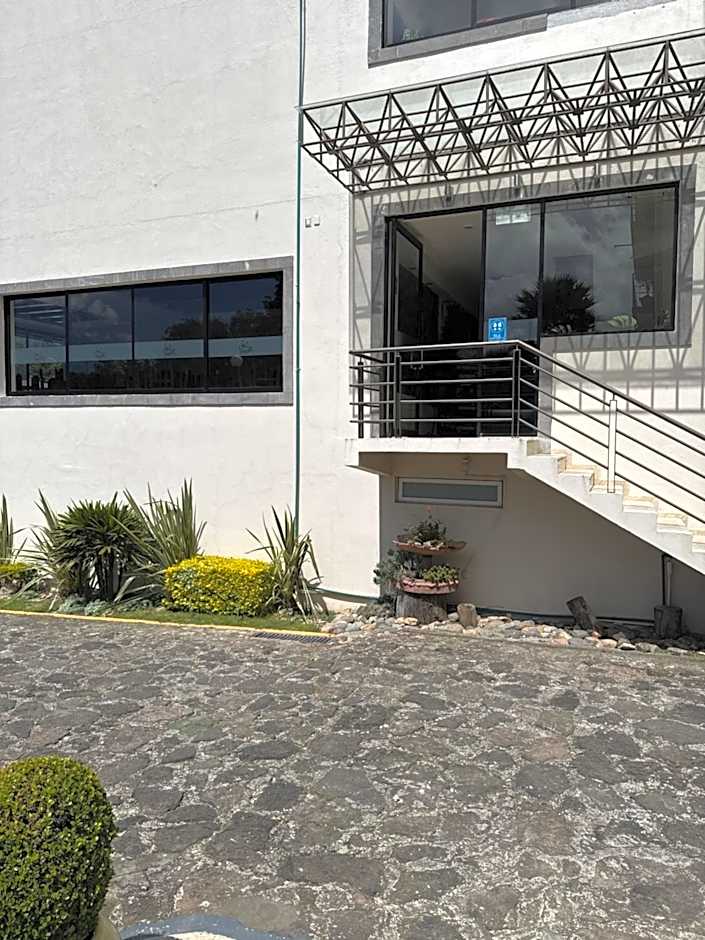 Hotel Suites Don Miguel