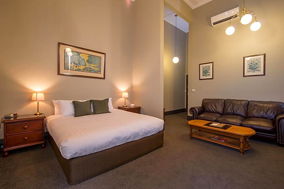 Vue Grand Hotel