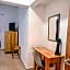 Hotel Galaxia